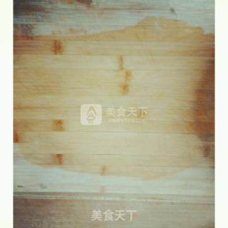 蓬松多孔油条养成记的做法步骤：2