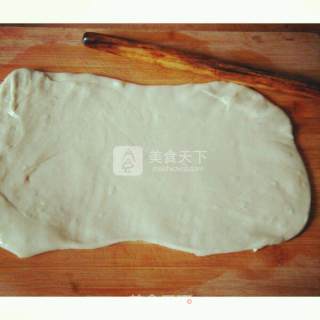 蓬松多孔油条养成记的做法步骤：3