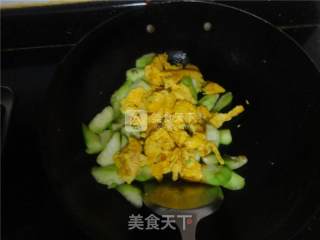 丝瓜烧鸡蛋的做法步骤：6