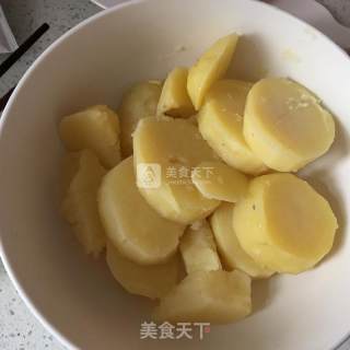 土豆鲜虾沙拉的做法步骤：4