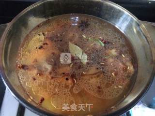 酱烧牛仔骨的做法步骤：7