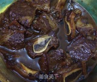 酱烧牛仔骨的做法步骤：8