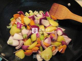 咖喱牛肉土豆的做法步骤：11