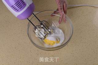 香醇回味---朗姆橙皮蛋糕的做法步骤：2