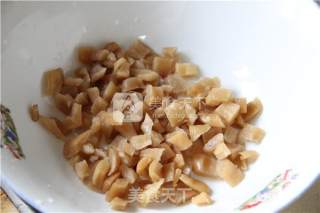 毛豆炒萝卜干的做法步骤：3