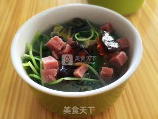 皮蛋火腿豆苗汤的做法步骤：12