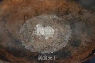 冰糖红烧肉的做法步骤：2