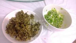 云南洋芋饼（土豆泥饼）的做法步骤：3