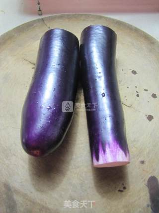 韩式辣酱爆茄丁的做法步骤：2