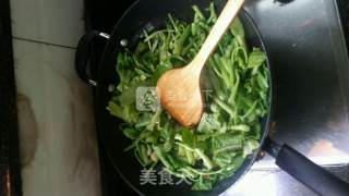 蒜炒空心菜的做法步骤：4