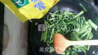 蒜炒空心菜的做法步骤：6