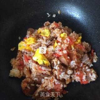 番茄香肠蛋炒饭的做法步骤：5