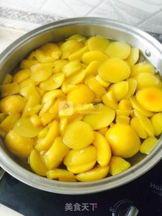 黄桃罐头的做法步骤：7