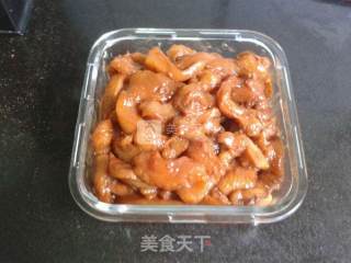 面饼卷起来的做法步骤：2