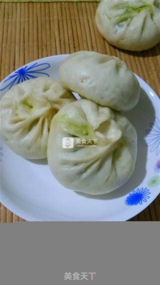 韭菜肉渣鸡蛋大包子的做法步骤：7