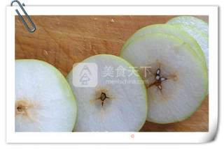 百香果雪梨饮的做法步骤：2