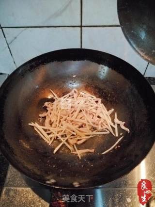 中点传奇—青菜肉丝面的做法步骤：4