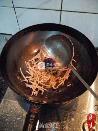 中点传奇—青菜肉丝面的做法步骤：5