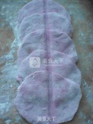 紫薯玫瑰馒头（情人节）的做法步骤：6