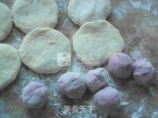 双色开花馒头的做法步骤：6