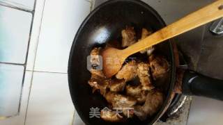 土豆炖排骨的做法步骤：7