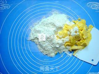 糖霜蕾丝饼干（蕾丝比基尼，七夕主题，老鼠爱大米，随心涂鸦）的做法步骤：3