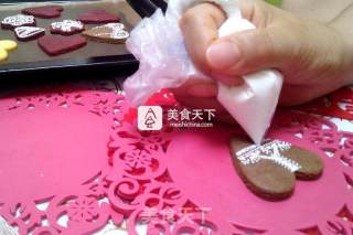糖霜蕾丝饼干（蕾丝比基尼，七夕主题，老鼠爱大米，随心涂鸦）的做法步骤：17