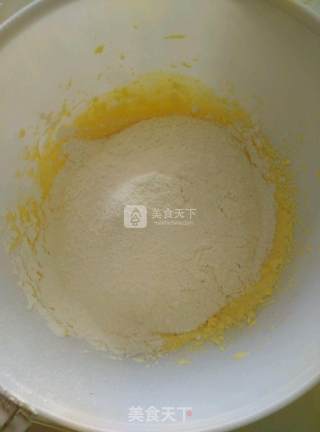 蛋黄小小酥的做法步骤：5