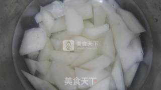 萝卜炖牛腩的做法步骤：2