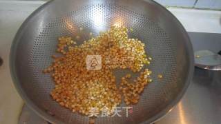 自己在家做零食“爆米花”的做法步骤：2