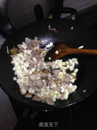 自炒 沪味辣肉浇头的做法步骤：5