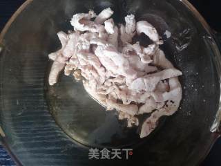 鱼香肉丝的做法步骤：2