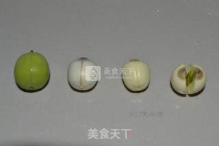 耗油烩鲜莲草菇的做法步骤：2