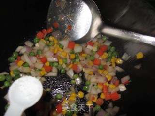 腊肠披萨的做法步骤：13