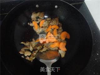 双椒炒肉片的做法步骤：3