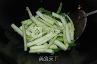 辣椒炒西瓜皮的做法步骤：5