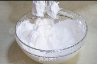 原味戚风蛋糕（新手版）的做法步骤：3