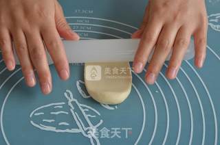 鲜肉月饼的做法步骤：6