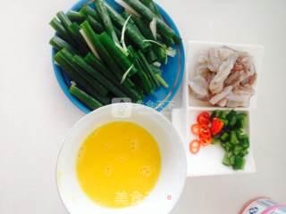 韩式海鲜葱饼的做法步骤：2
