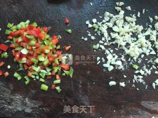 蒜香烤蛏子的做法步骤：2