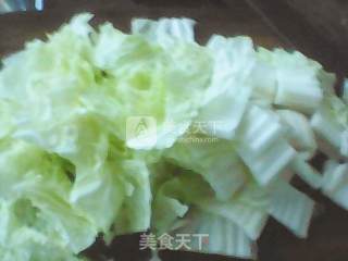爆炒白菜的做法步骤：2