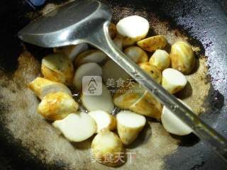 青菜煮芋艿子的做法步骤：4