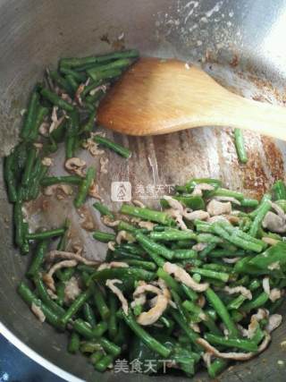 豇豆炒肉的做法步骤：10