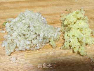简单方法蒜蓉鲍鱼的做法步骤：4