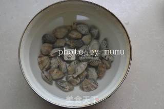丝瓜花蛤汤的做法步骤：1