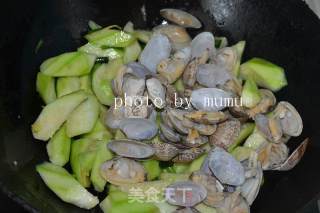 丝瓜花蛤汤的做法步骤：8