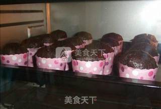 巧克力纸杯蛋糕的做法步骤：5