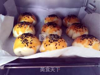 蛋黄酥的做法步骤：5