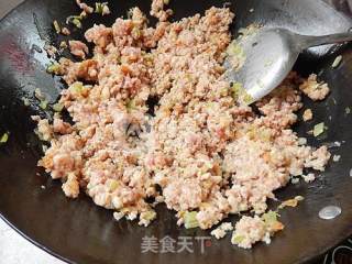 马齿苋菜干包子的做法步骤：9