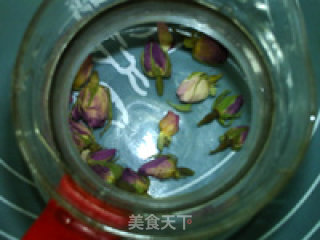 洛神玫瑰花茶的做法步骤：2